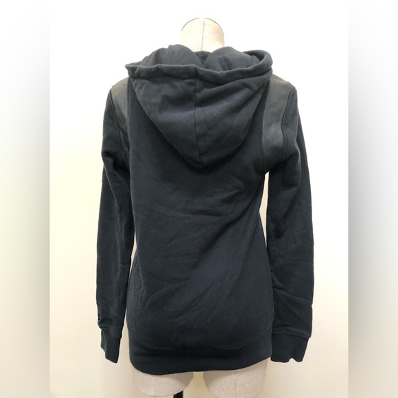 Nike genuine lamb leather shoulder decor cotton hoodie black M - Picture 6 of 16